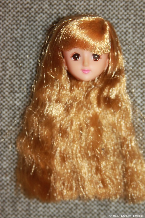 Голова винтажной подружки Дженни Шины компании Такара