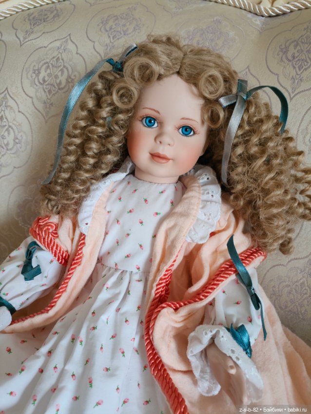 Красиваца от Hamilton Collection, Sandra Kuck