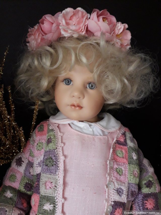 Коллекционная кукла из резин (фото 5)