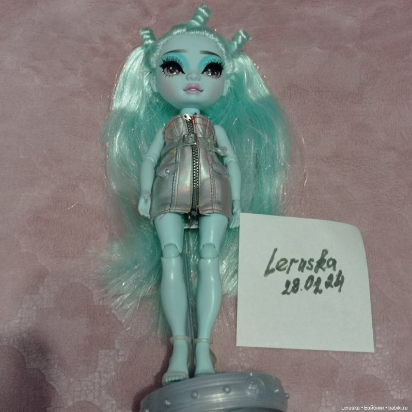 Инопланетянка от Rainbow — Шарнирные куклы (не BJD) (фото 2)