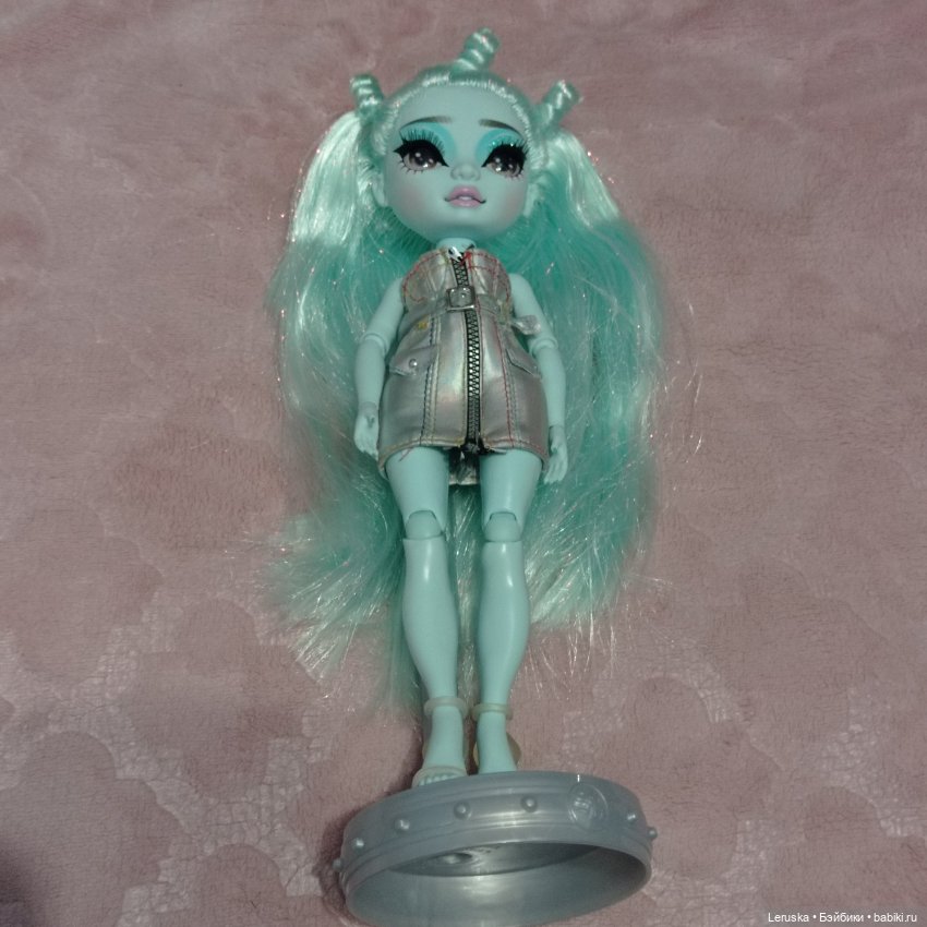 Инопланетянка от Rainbow — Шарнирные куклы (не BJD) (фото 3)