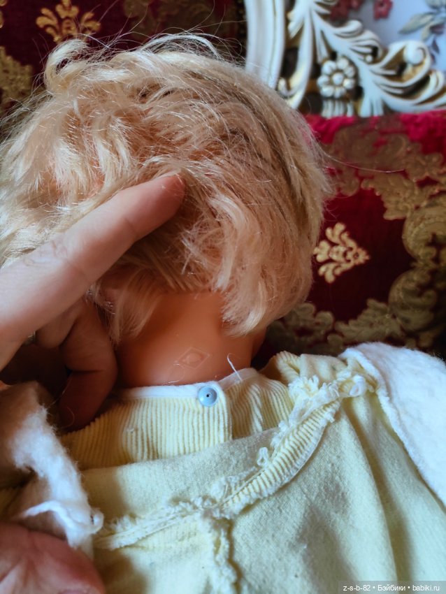 Очень старенький шильдик в состоянии нового (фото 3)