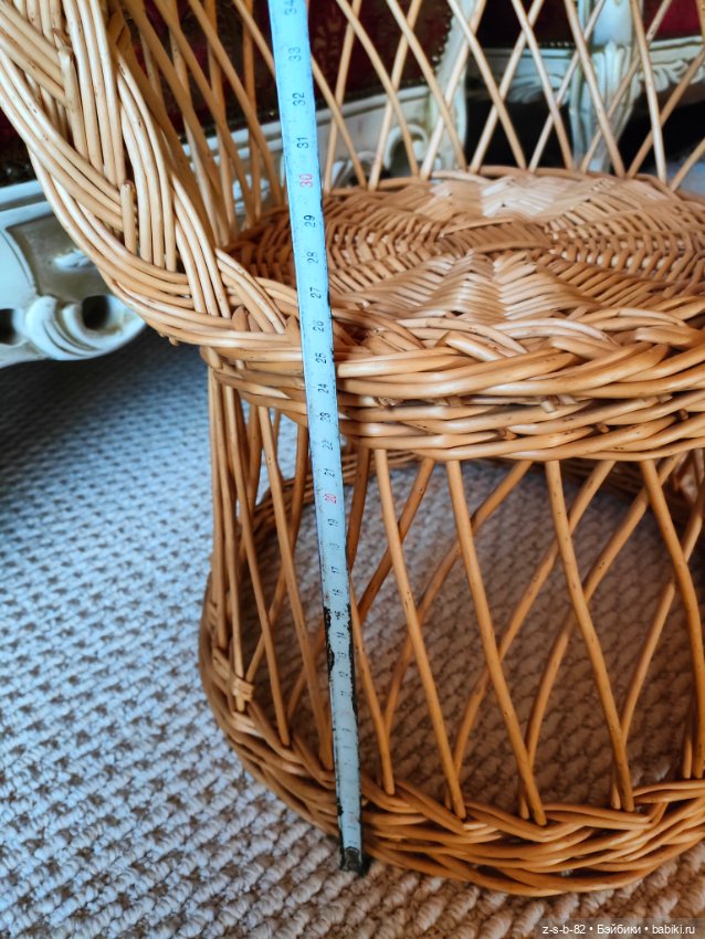 Шикарное кресло для больших кукол (фото 3)