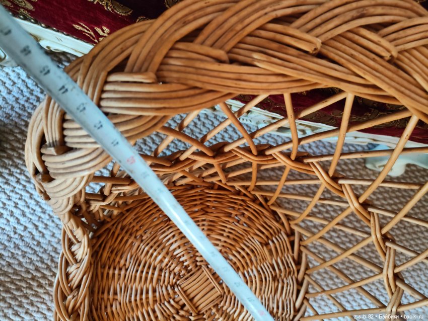 Шикарное кресло для больших кукол (фото 2)