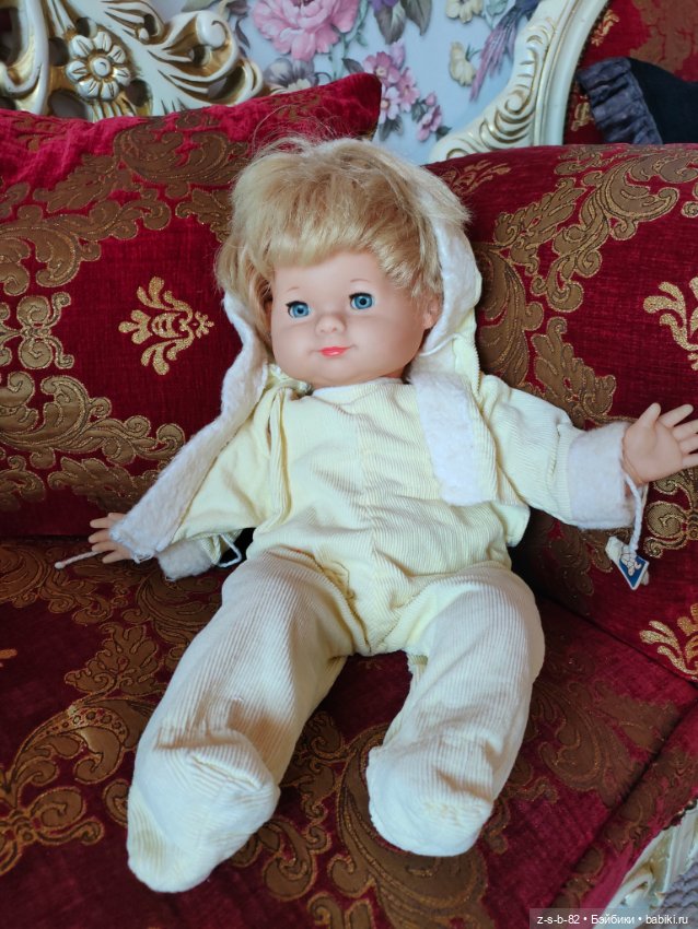 Очень старенький шильдик в состоянии нового (фото 8)