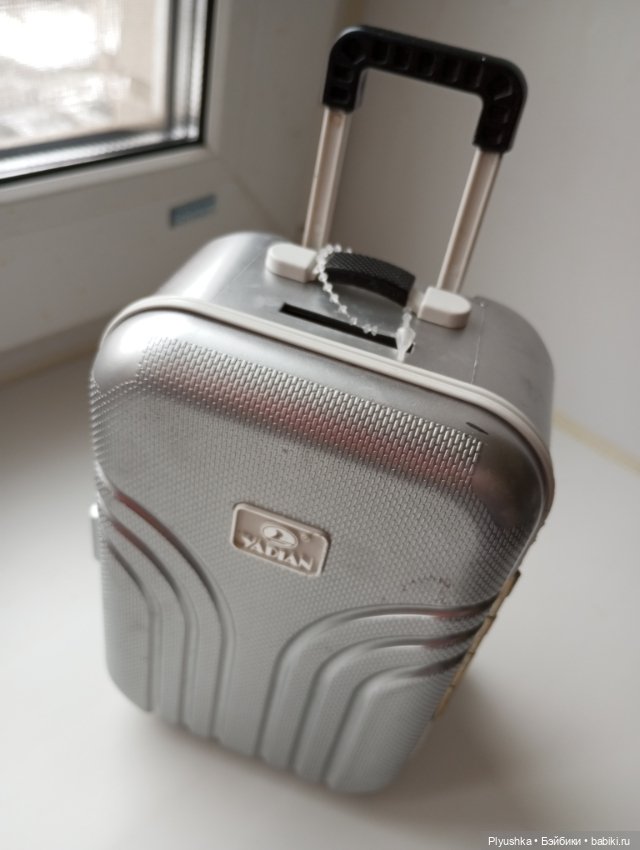Чемоданы для кукол: 1/6 и реалистичный 1/4 (фото 3)