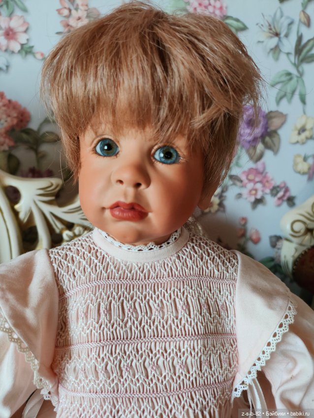 Совершенно живой ребенок))