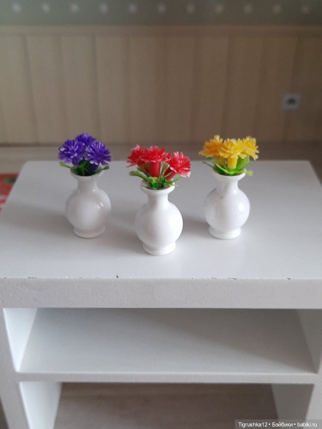 Вазочки с цветами — Миниатюра для кукол (фото 2)