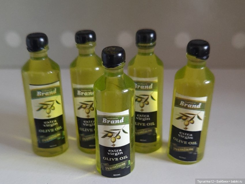 Бутылочки оливкого масла — Миниатюра для кукол