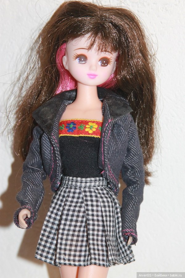 Семнадцатилетняя Ликка CosmeticsLover компании Такара (фото 3)