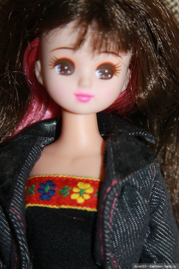 Семнадцатилетняя Ликка CosmeticsLover компании Такара (фото 2)