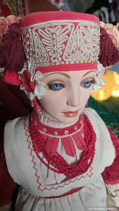 Арина- настоящая русская девушка