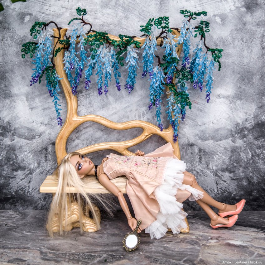 Лавочка с глицинией для 1/4 МСД кукол (фото 3)