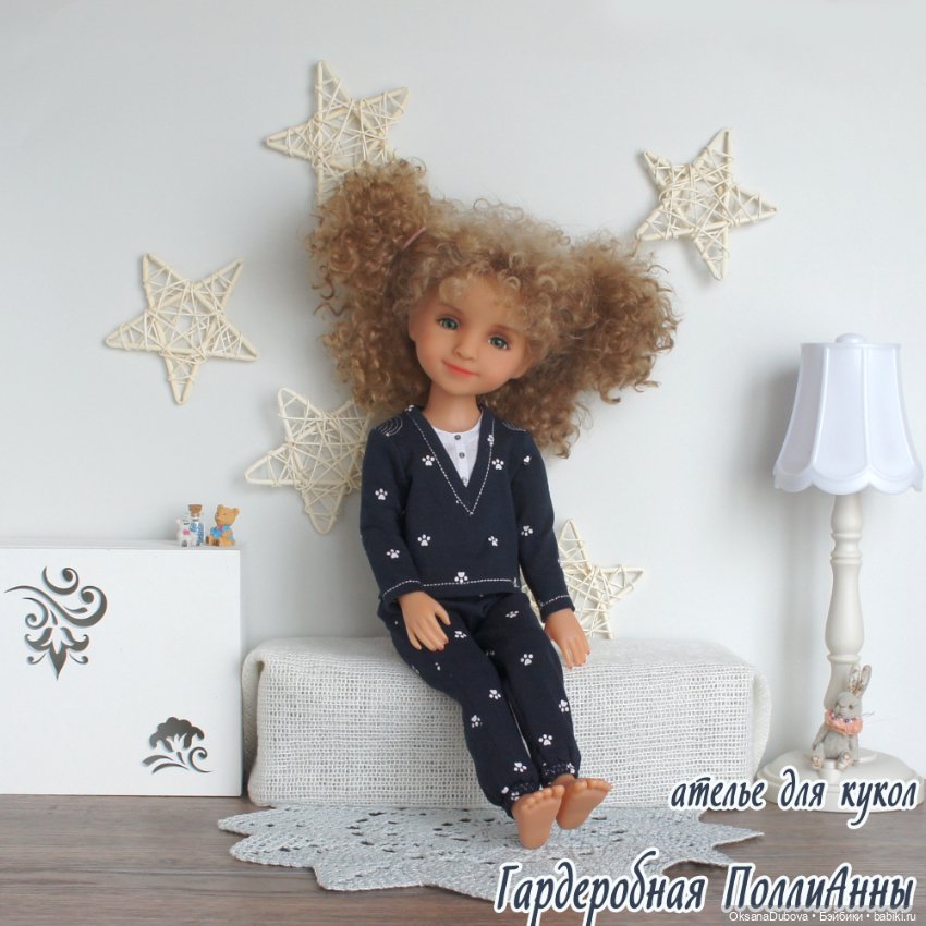 Трикотажный костюм для куклы Ruby Red (37 см) (фото 2)