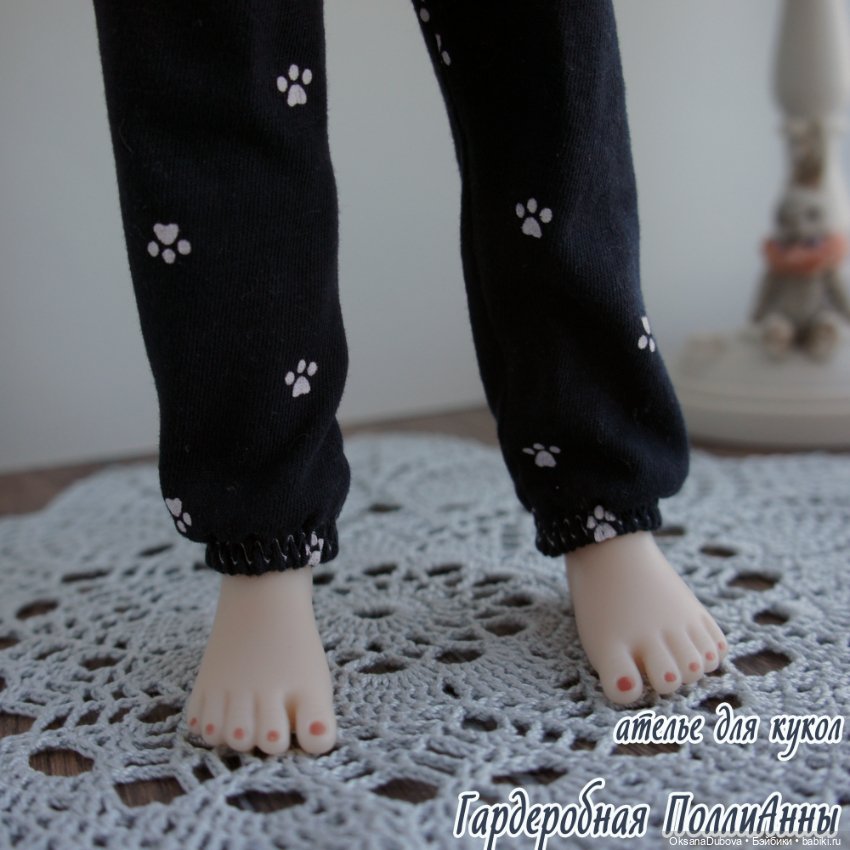 Трикотажный костюм для куклы Ruby Red (37 см) (фото 5)