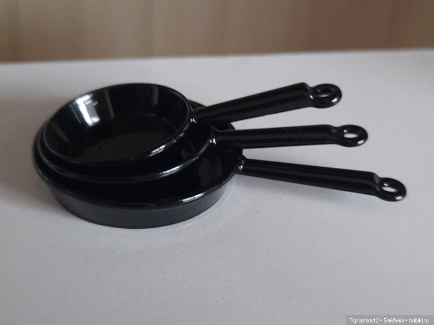 Набор сковородок #3 — Миниатюра для кукол (фото 3)