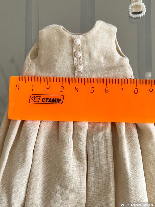 Платье и комбинезон на кукол (фото 7)