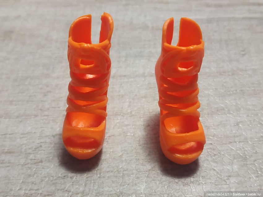 Аутфит Барби Экстра Fancy в цветочном платье (2)