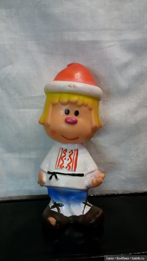 Резиновые и пластмассовые игрушкии СССР и ГДР