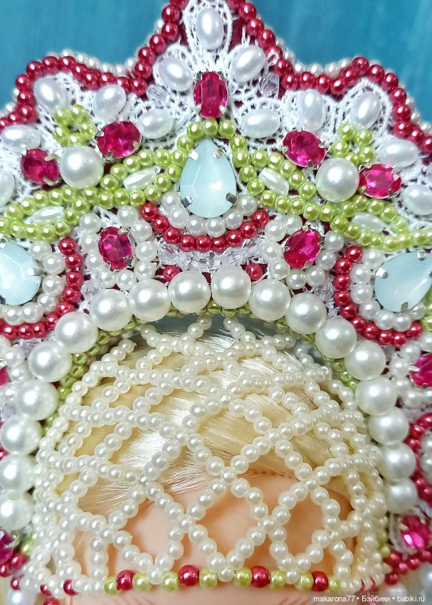 Комплект с кокошником "Малиновый звон" для кукол Паола Рейна 32 см (фото 5)