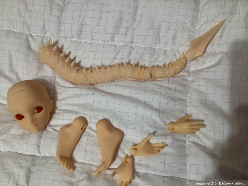 Обменяю или продам .Голова и другие части тела от авторской куклы. Цена за все