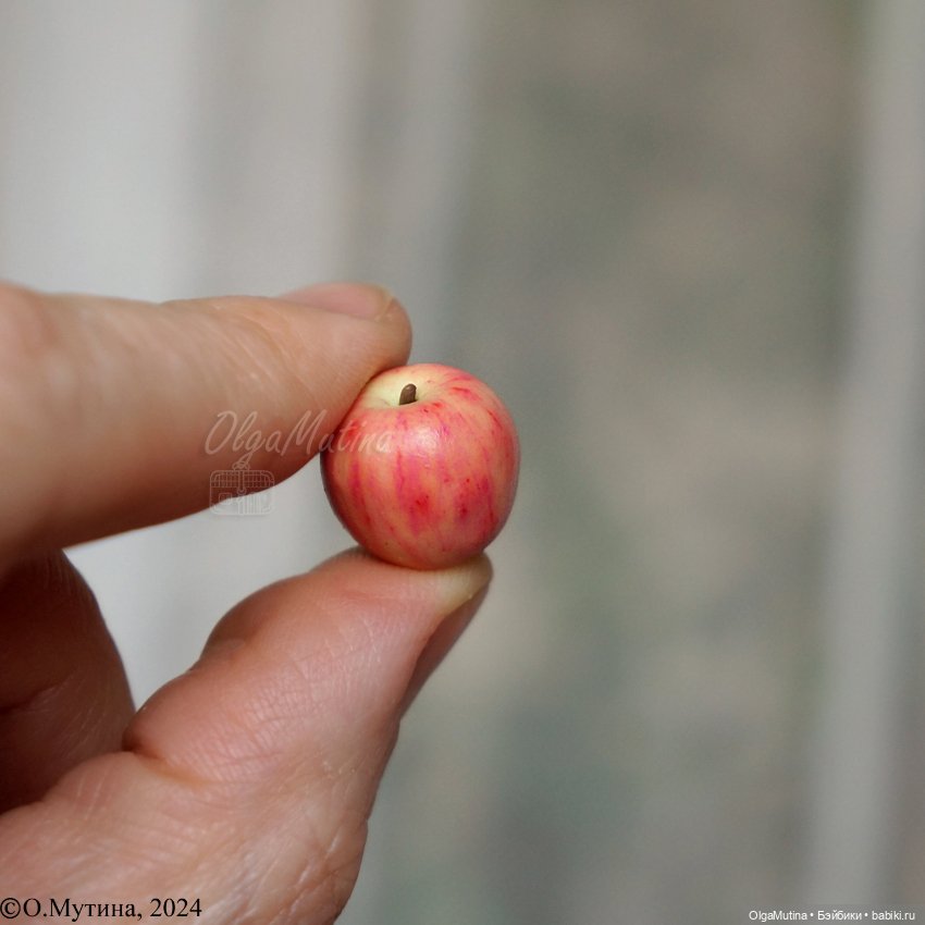 Набор нужностей для кукол 1:6 (фото 5)