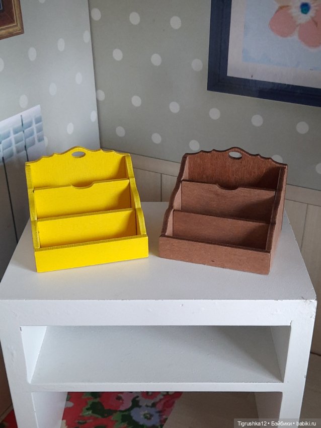 Полочки в кукольный домик #