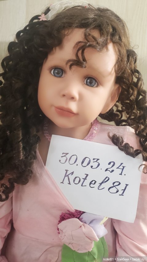 Кукла коллекционная виниловая Monika Peter light (фото 9)