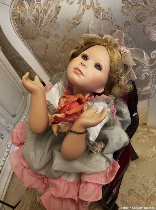 Фарфоровая коллекционная кукла (фото 7)