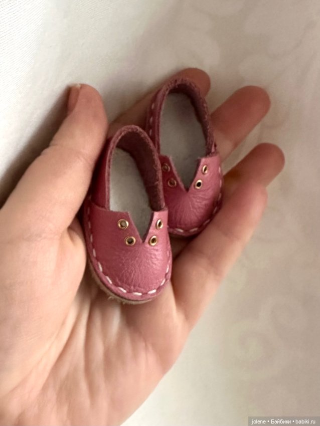 Кожаные туфли для Paola Reina, скидка