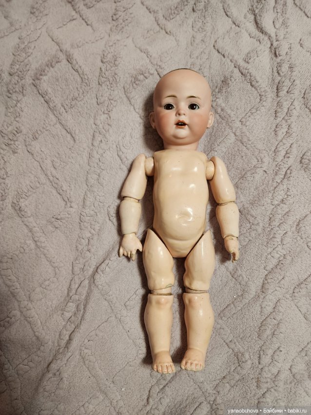 Антикварная малышка Бар Прошильд молд 620 на тоддлер теле