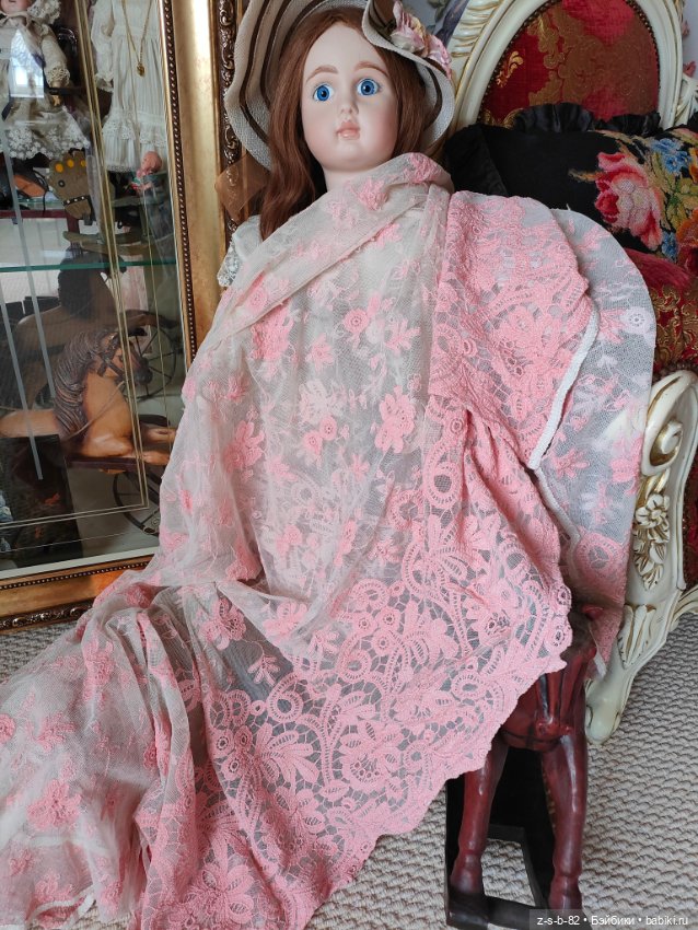 Антикварное кружево, ускользающая красота