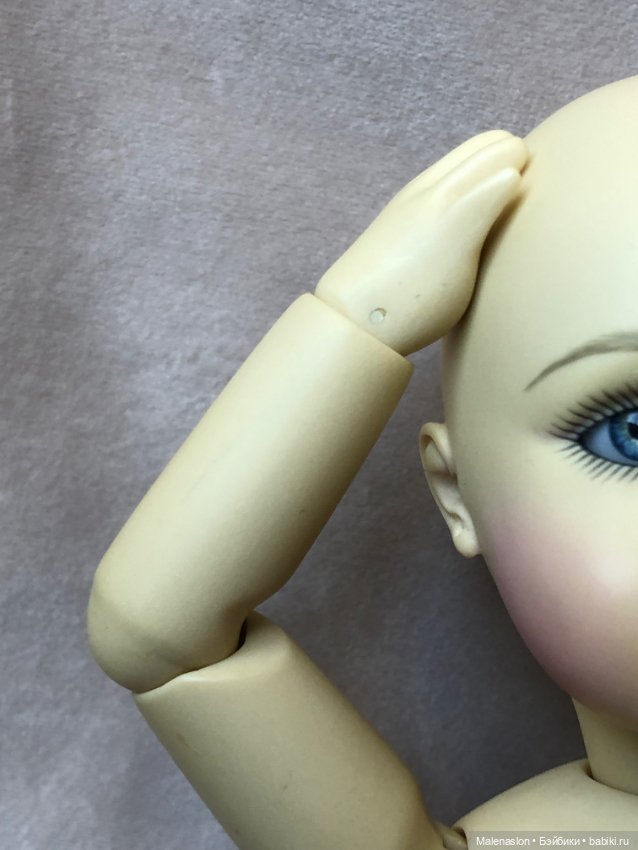 Ruby Red Bleuette doll BJD