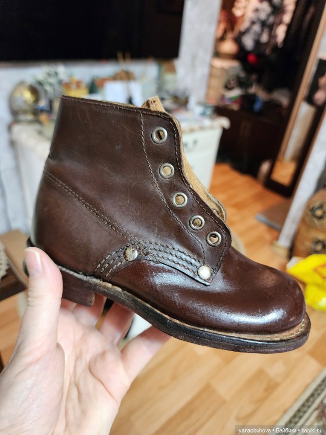 Антикварные кожаные детские ботинки для больших кукол (фото 5)