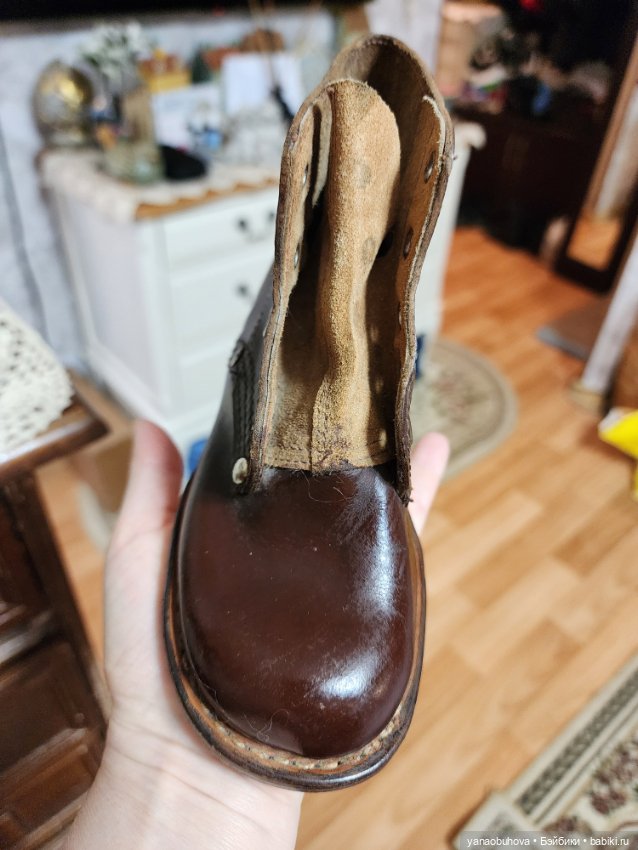 Антикварные кожаные детские ботинки для больших кукол (фото 6)