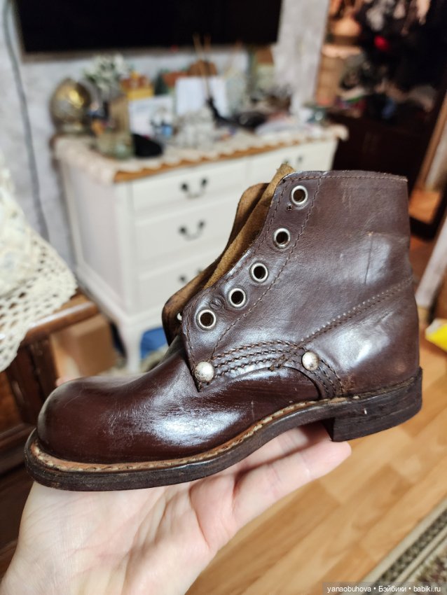 Антикварные кожаные детские ботинки для больших кукол (фото 7)