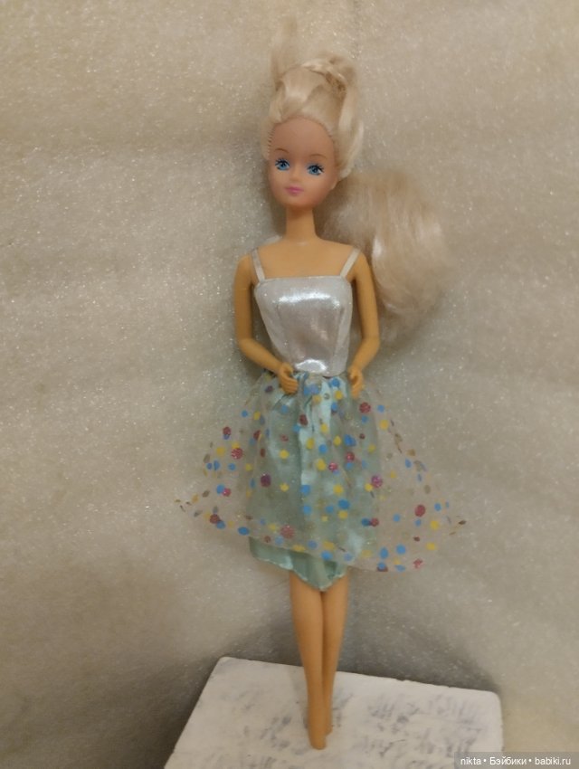 Кукла барбиобразная 90-е Сюзи, Сьюзи