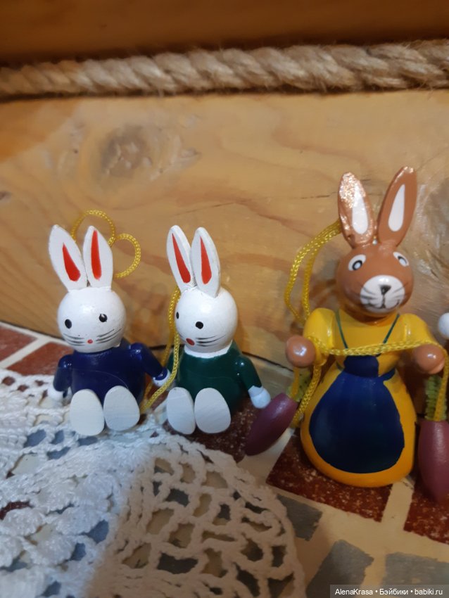 Зайчики дерево ,Германия — Миниатюра для кукол