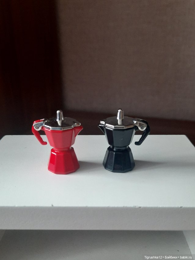 Кофеварки металл — Миниатюра для кукол (фото 4)