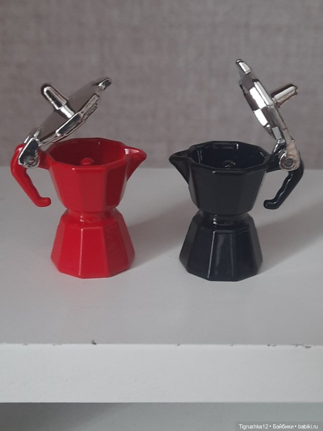 Кофеварки металл — Миниатюра для кукол (фото 7)
