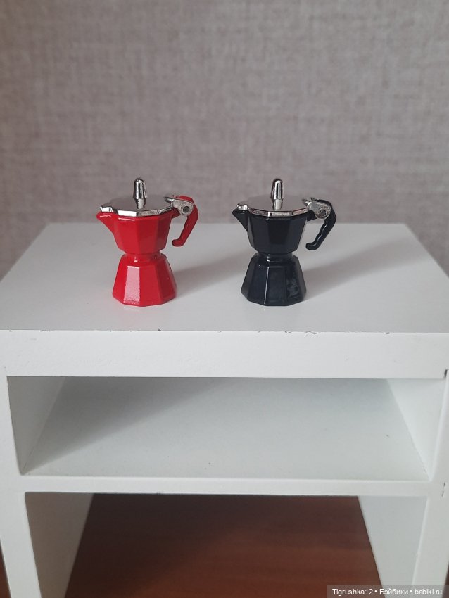 Кофеварки металл — Миниатюра для кукол (фото 2)