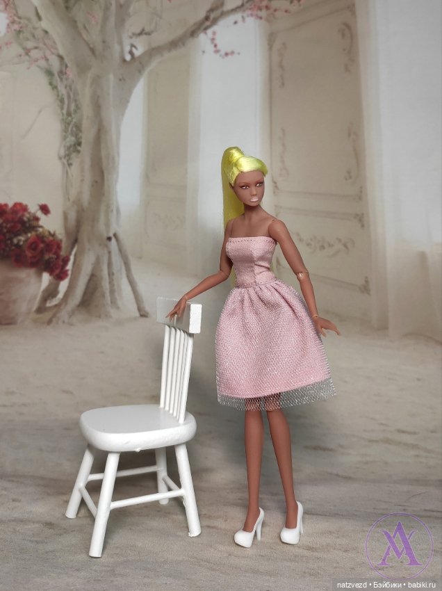 Фэшн девушка формата 1/12 (фото 7)
