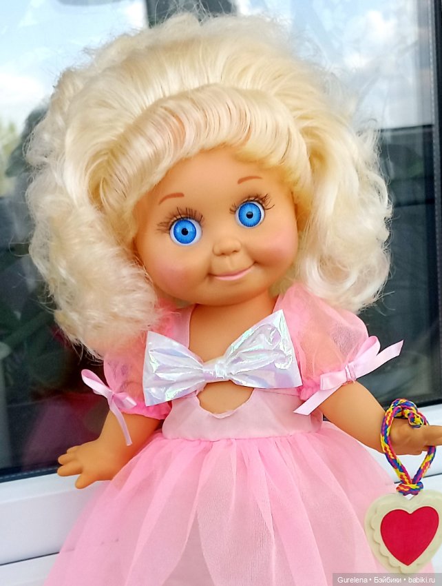 Шикарная кудрявая и очень милая Сэнди от Galoob Baby Face