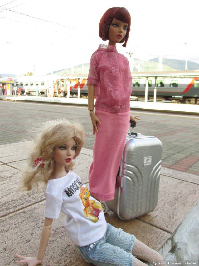 Чемоданы для кукол: 1/6 и реалистичный 1/4 (фото 9)