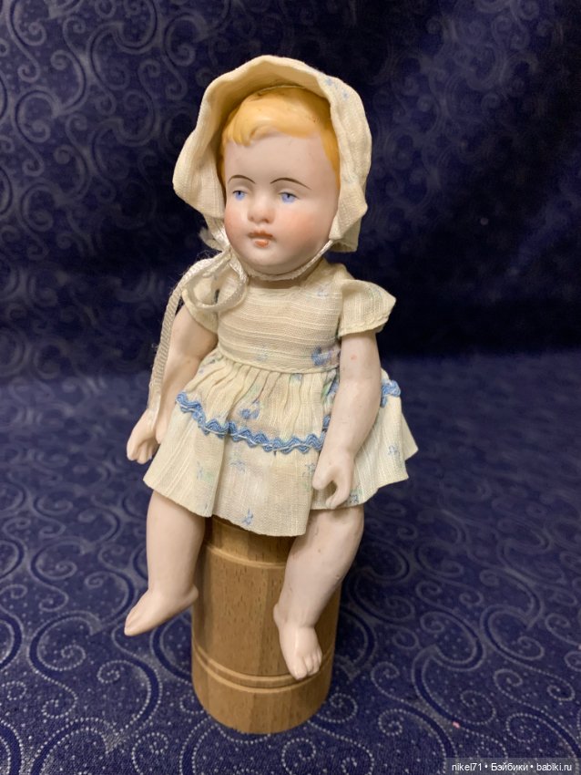 Старинная фарфоровая малышка (фото 6)