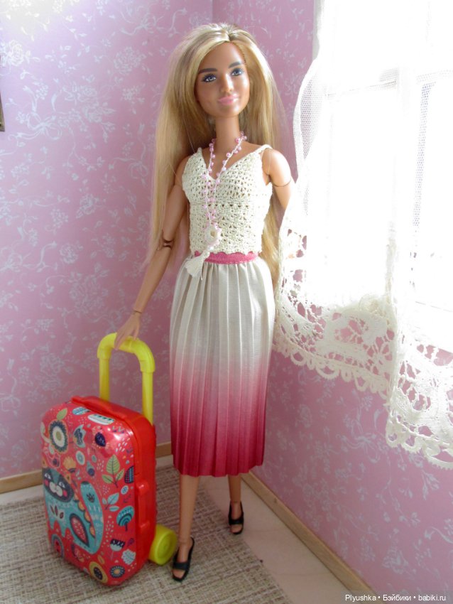 Чемоданы для кукол: 1/6 и реалистичный 1/4