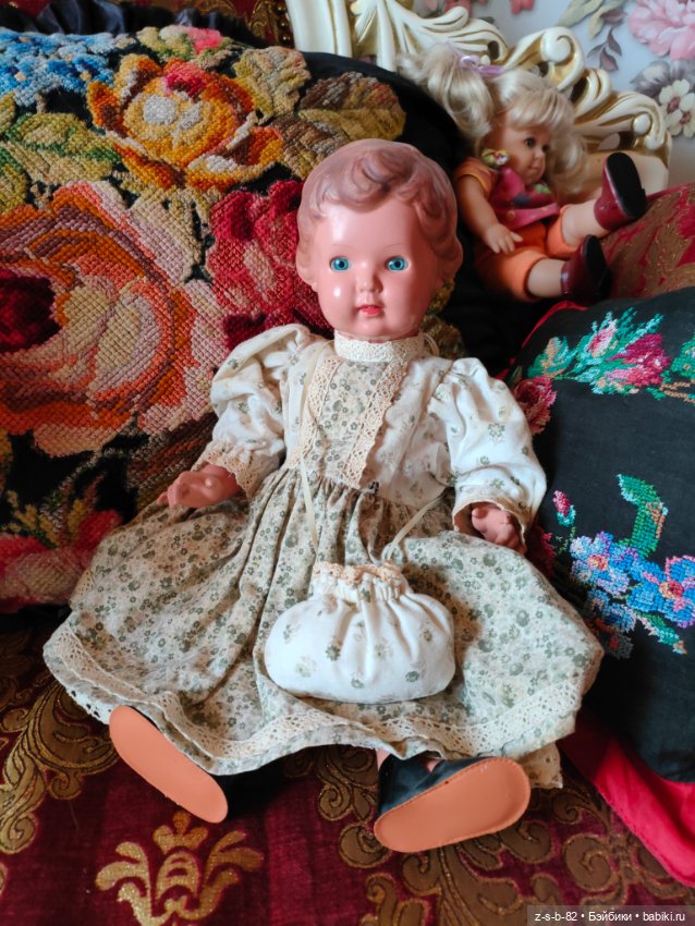 Красивая девочка целлулоидная шильдкрот (фото 9)