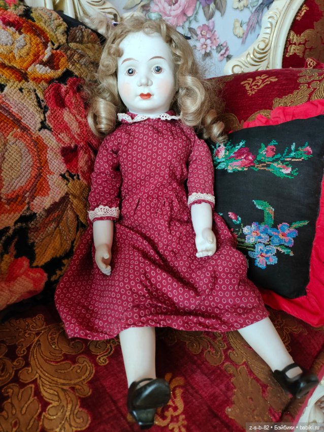 Авторская реплика по мотивам антикварных кукол