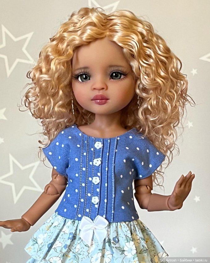 Универсальное платье для кукол ростом 30-32см , две расцветки