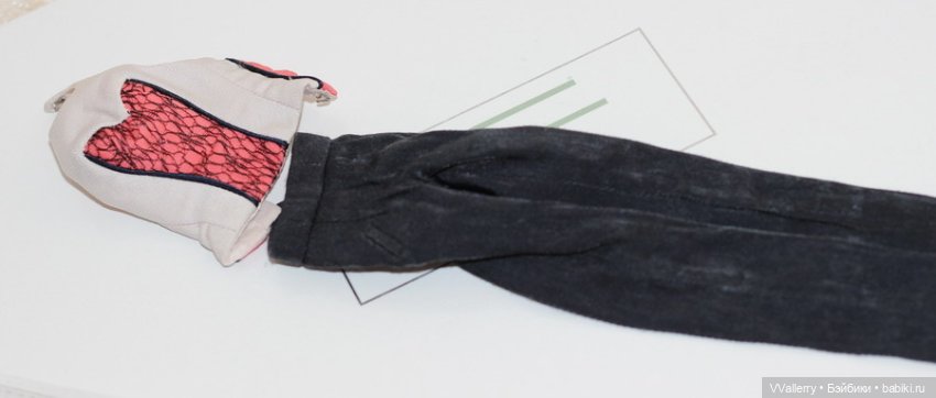 Аутфит от Peak Season Kyori